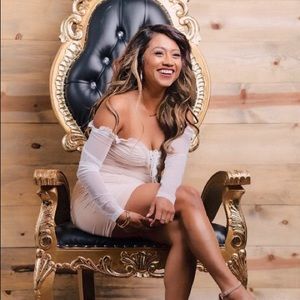 Meet your Posher, Liz